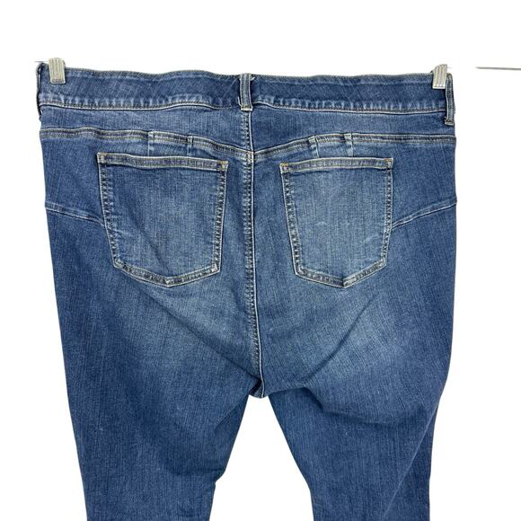 Torrid Bombshell Skinny Jeans Plus size 22S Medium Blue Denim High Rise Destroye - Picture 5 of 10